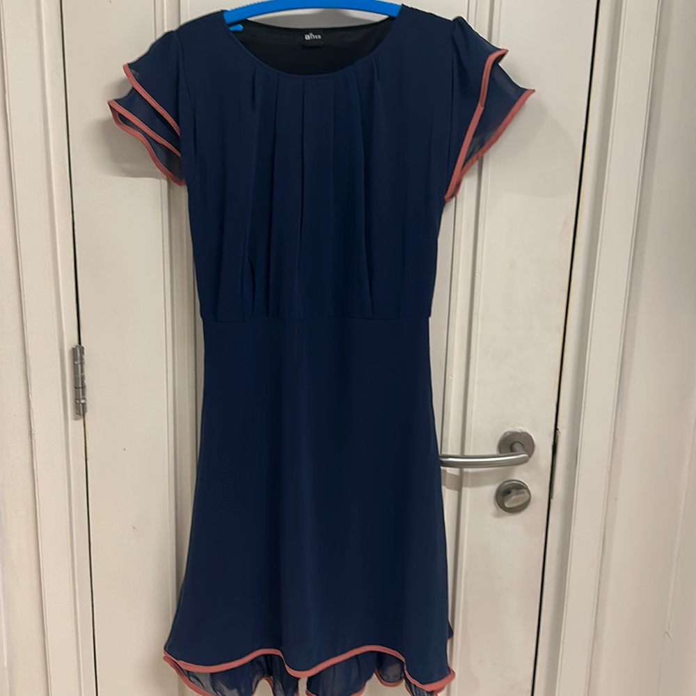 NWT Dress in Blue & Pink with lining, stretch, double frill, belt! Size UK M/L - Picture 1 of 14